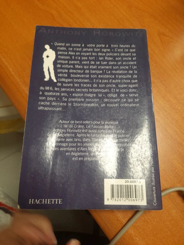 Livre stormbreaker - photo numéro 3