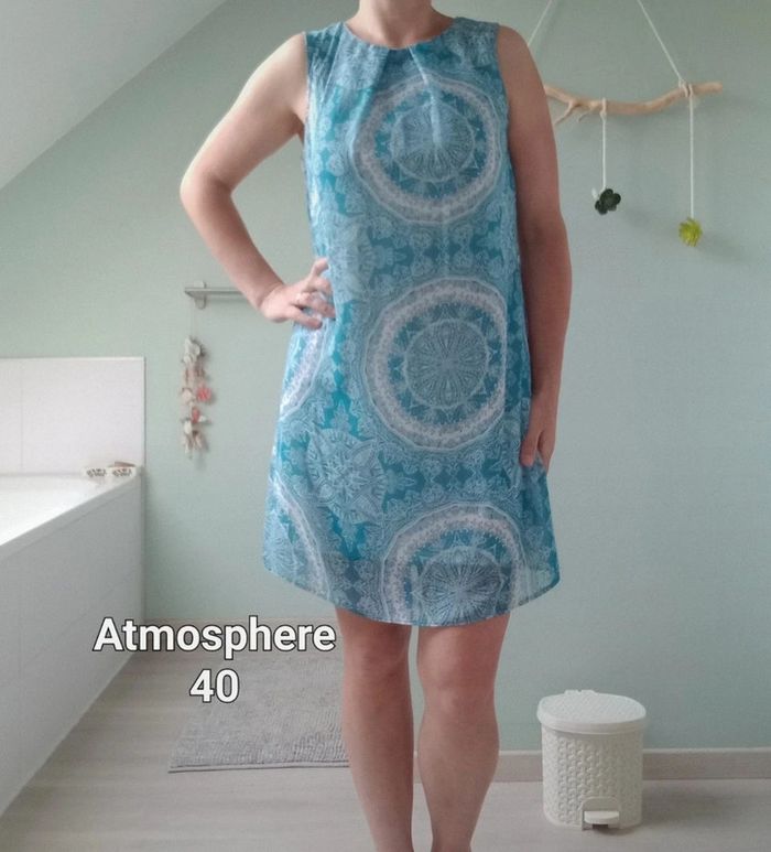 Superbe robe Atmosphere taille 40