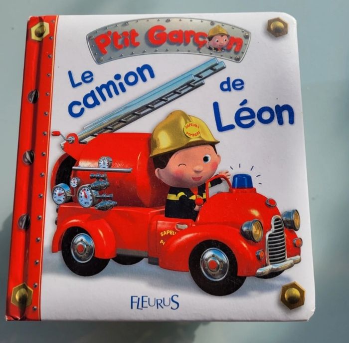 6 Livres P'tit Garçon : tomes 1, 2, 3, 6, 9 et 12 - photo numéro 2