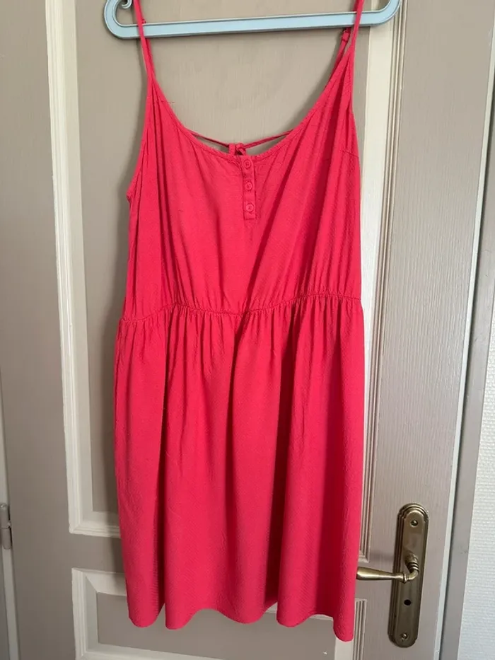 Robe à bretelles