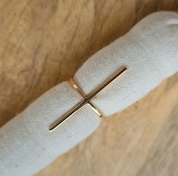 Bague barre tige croix plaqué or taille 54 neuve