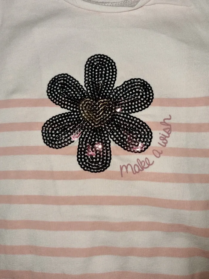 Tee-shirt manches longues taille 6 mois - photo numéro 3