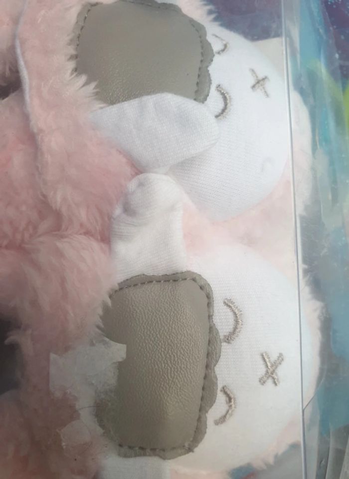 Chaussons 18 mois - photo numéro 2