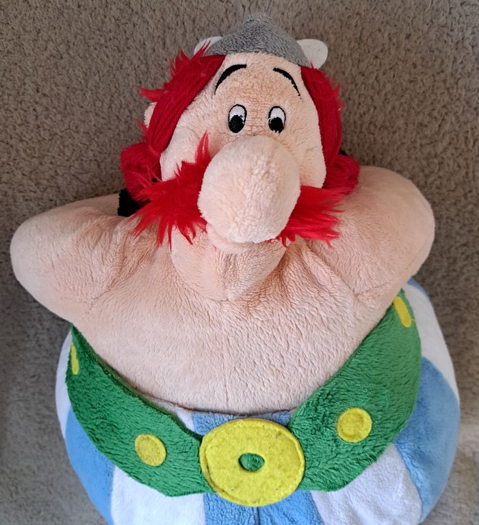 🧸 Grande peluche Astérix : Obélix 40cm - photo numéro 2