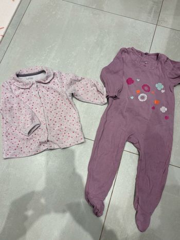 Lot pyjamas 18M