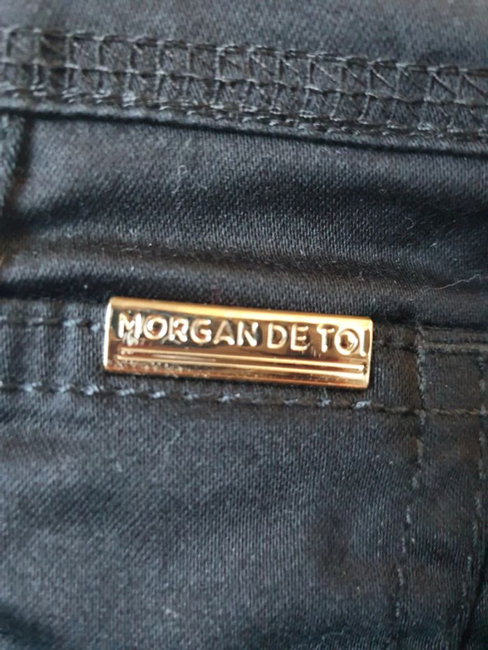 Jean noir - photo numéro 3