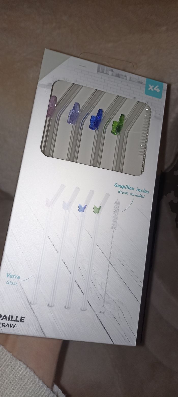 Paille en verre tendance papillon - photo numéro 3