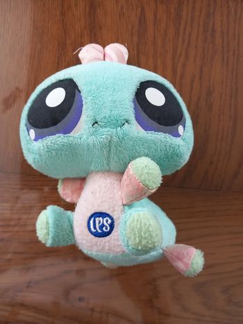 Peluche chenille 20 cm