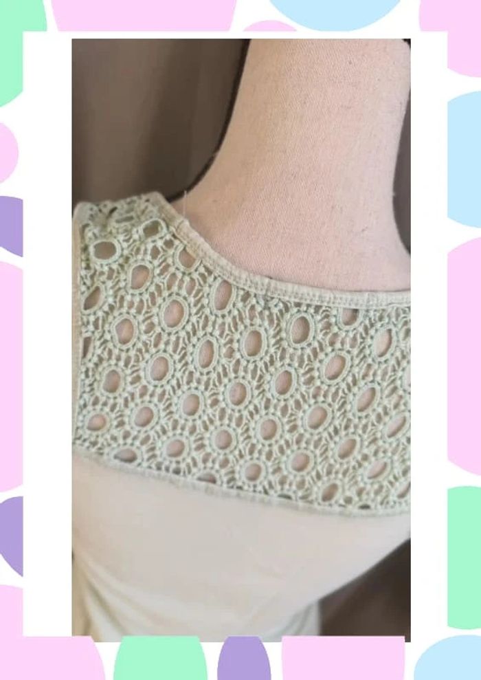 🌿 Débardeur H&M femme taille S - détails en dentelle - très bon état 🌿 - photo numéro 5