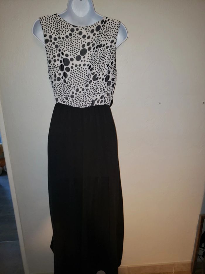 robe longue sans manche taille 38/40 - photo numéro 2