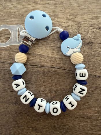 Attache tétine personnalisée Baleine
