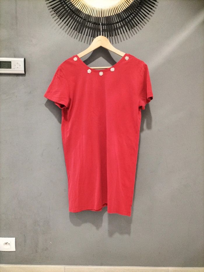 Robe ou tunique décolletée dos - photo numéro 2