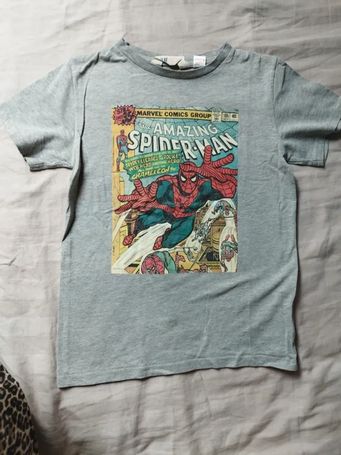 T-shirt spiderman H&M 8/10 ans