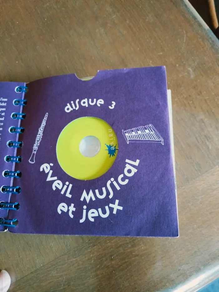 Livre de chansons et comptines avec 3 CD - photo numéro 5