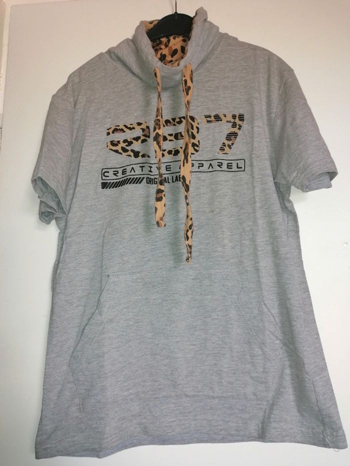 tee shirt cole roulé