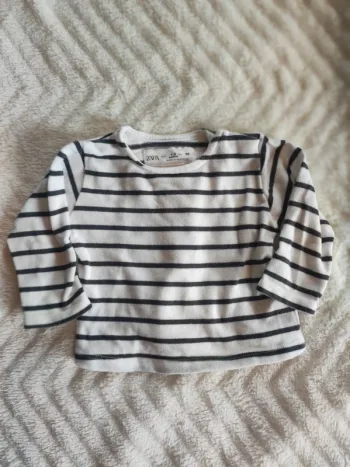 Blouse zara lignes 1/3 mois