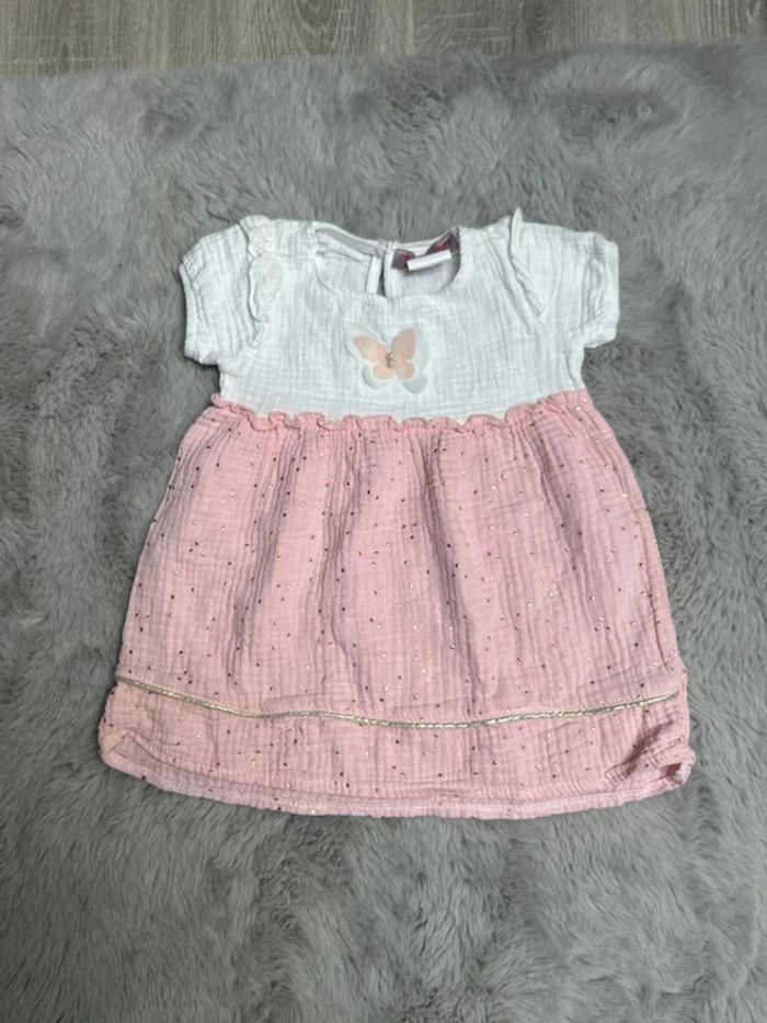 Robe blanche et rose 18 mois - photo numéro 2