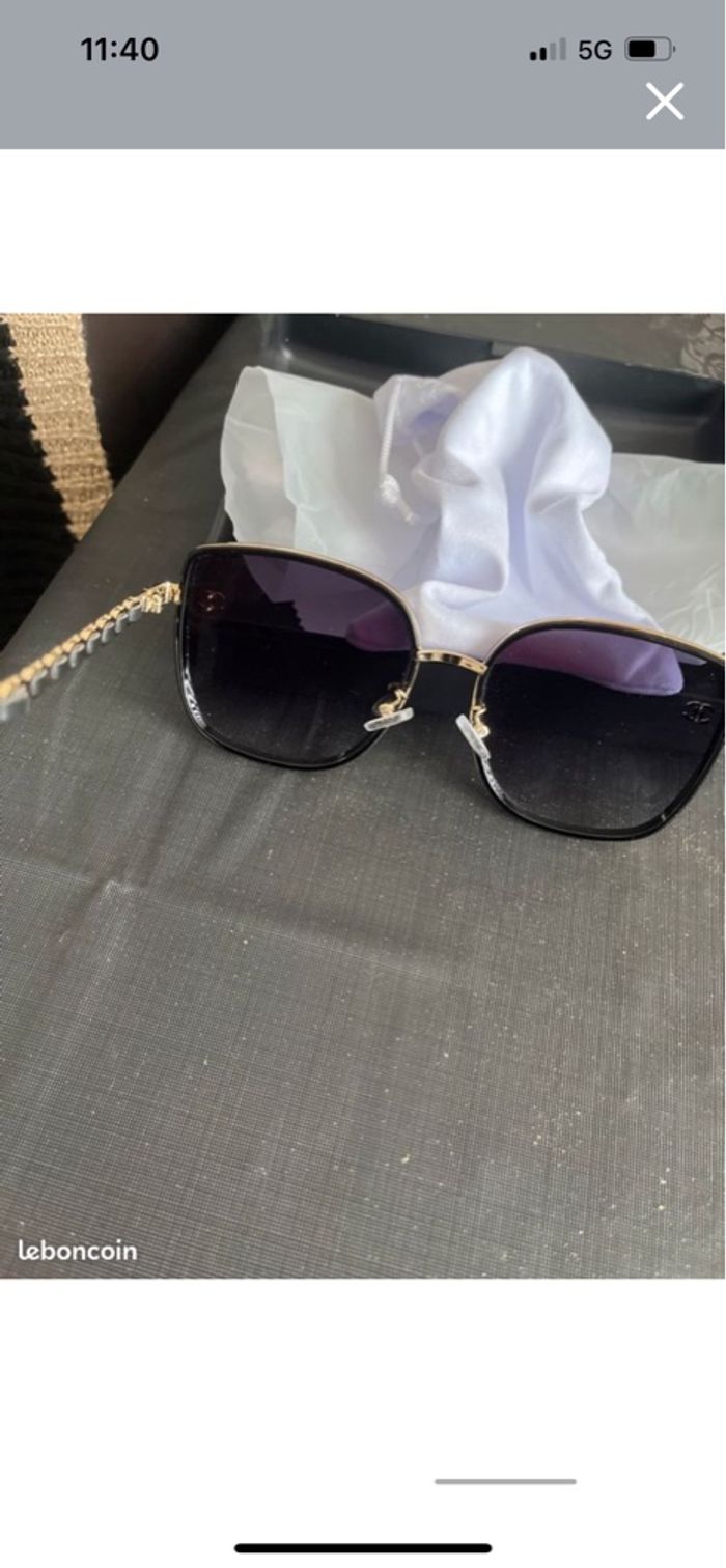 Lunette de soleil - photo numéro 4