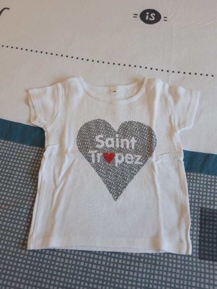 Vends Tshirt manches courtes