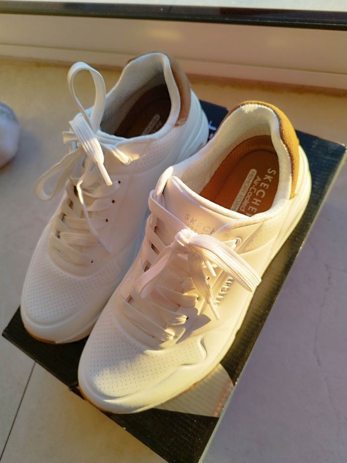 Skechers Los Angeles 42 - photo numéro 2