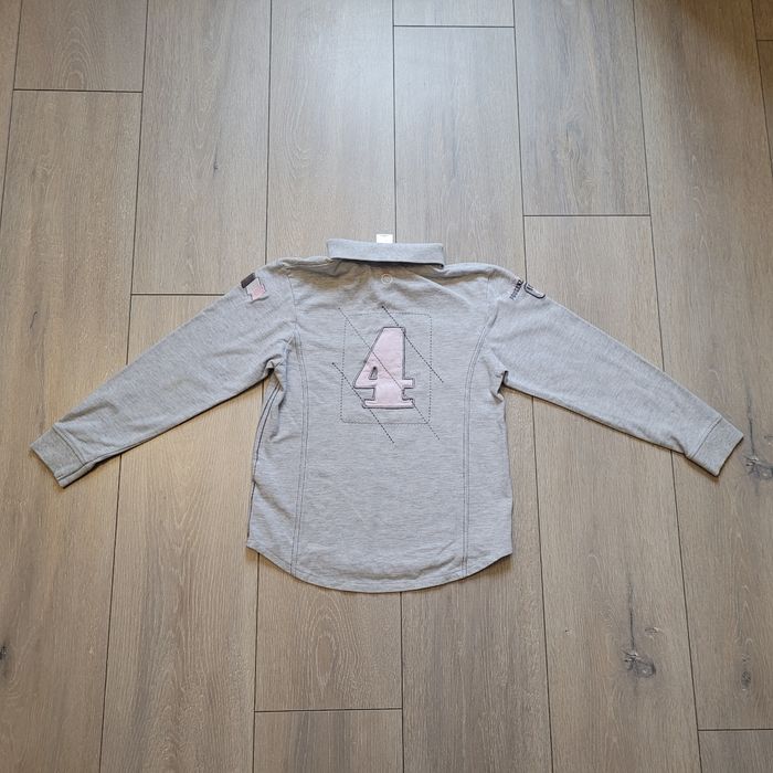 Polo gris. Fille ou garçon 8 ans. Marque Oxylane - photo numéro 3