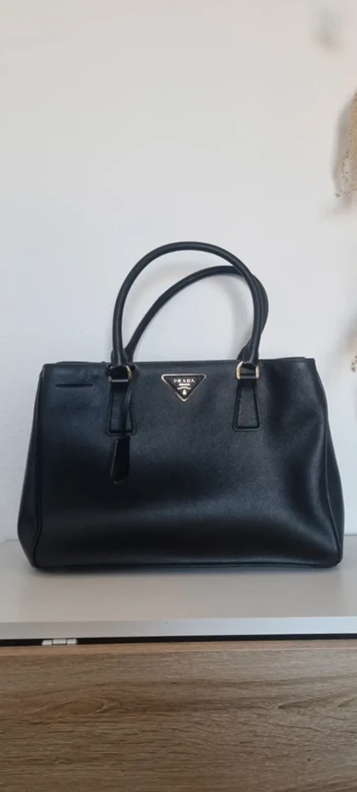 Sac noir prada soffiano galleria - photo numéro 14