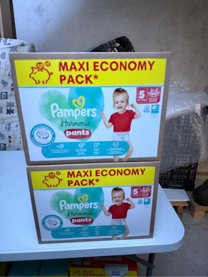Lot couche culotte Pampers Harmonie T5