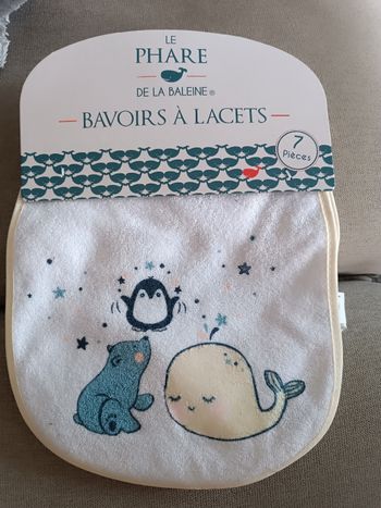 7 bavoirs