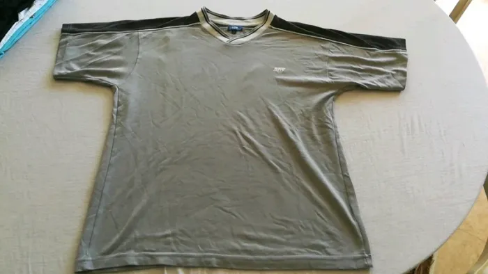 T-shirt T3 - photo numéro 2