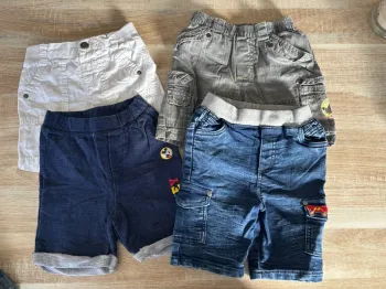 Lot de short 18 mois
