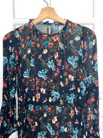 Robe Zara Taille xs Avec doublure Elle n’a rien à envier aux robes sezane