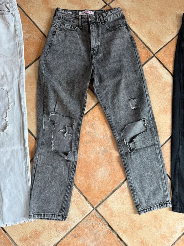 Lot 3 Jeans troués  Jennyfer taille 34 - photo numéro 3