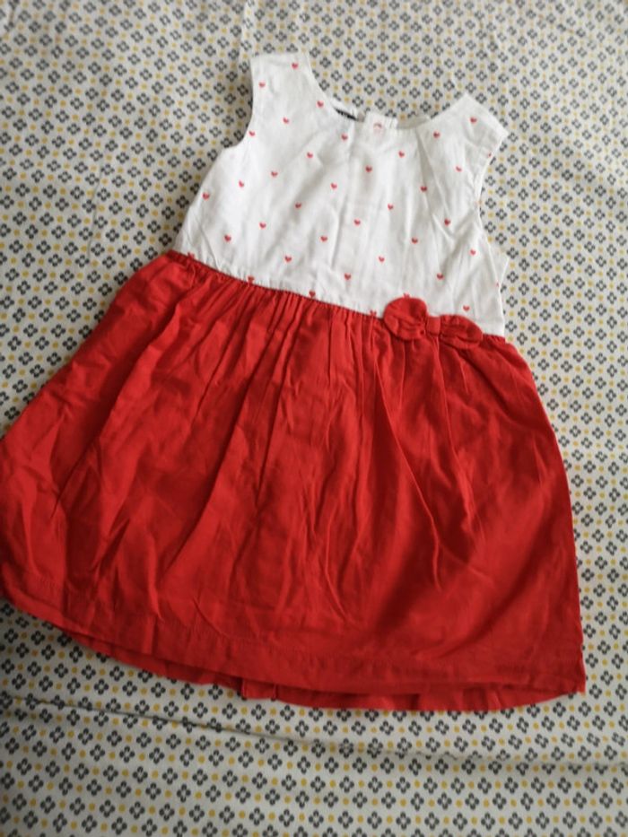 Lot 2 robes 18 mois - photo numéro 4