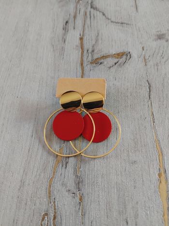 Boucles d'oreilles neuves