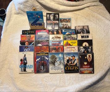 🎬 Lot de 28 DVD – Films, Séries & Dessins animés
