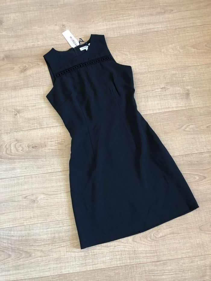 Robe noire neuve sans manches Morgan taille 34 (valeur 65€) avec défaut - photo numéro 7