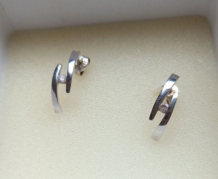 Boucles d’oreilles or blanc diamant - photo numéro 2