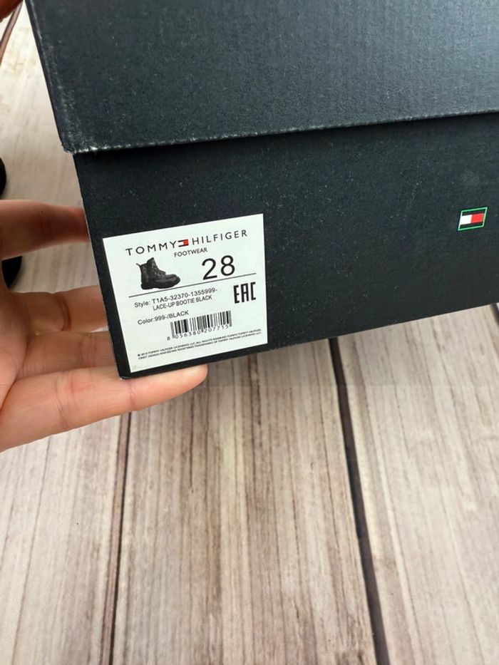 Bottines enfant à Zip Tommy Hilfiger pointure 28 mixte - photo numéro 19