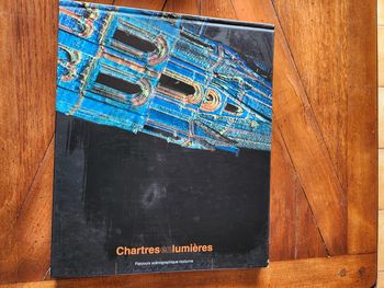 Livre Chartres en lumières