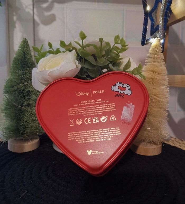 💎jolies boucles d'oreilles Disney x Fossil Édition Spéciale Minnie - photo numéro 8