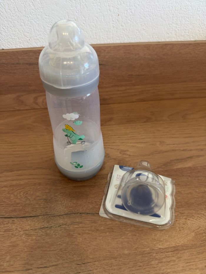 Biberons mam + doseur lait + tasse nuk - photo numéro 5