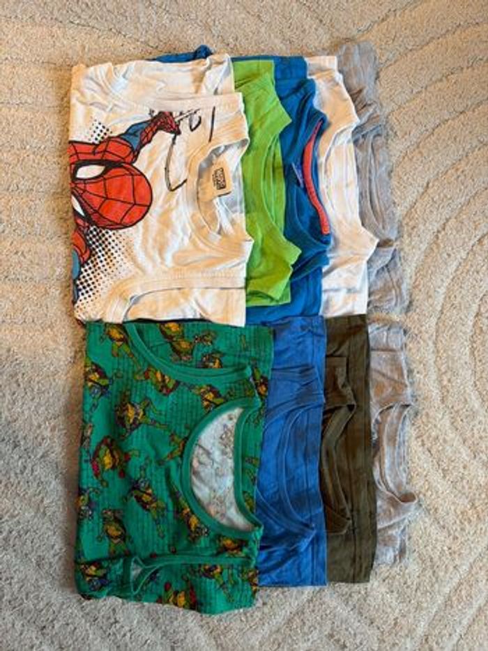 Lot de 8 débardeurs