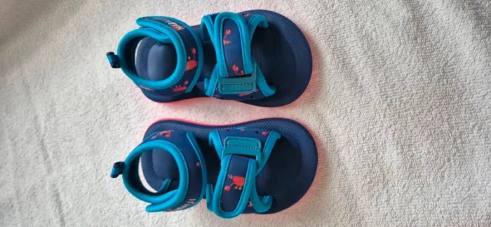 Claquettes nu pieds