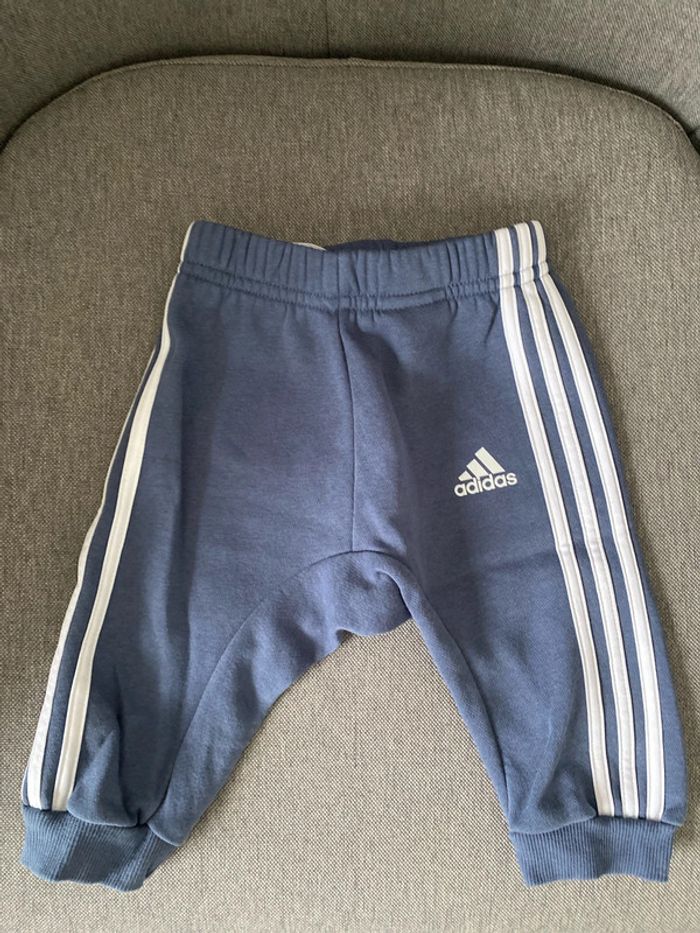 Ensemble adidas 3-6 mois - photo numéro 5