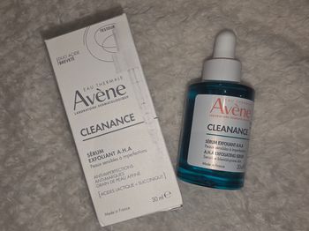 Cleanance serum exfoliant 30 ml NEUF