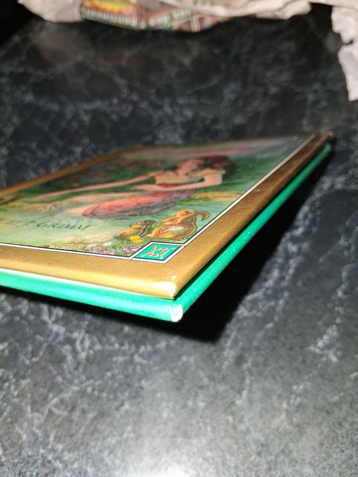 Petit livre enfant Blanche neige/ ancien 1996 - photo numéro 4