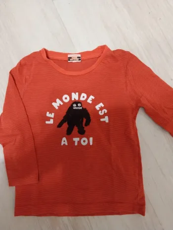 T-shirt tape a loeil