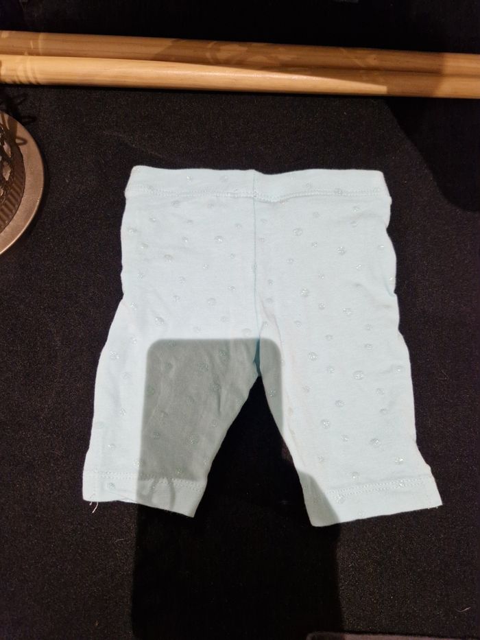 Short 6 M - photo numéro 2