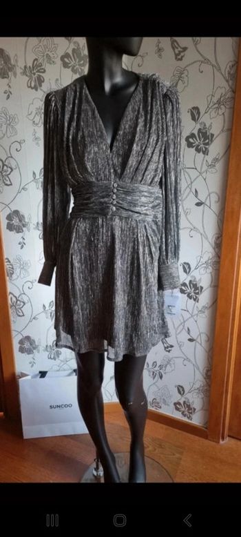Robe 👗 chic suncoo Neuf  🏷
