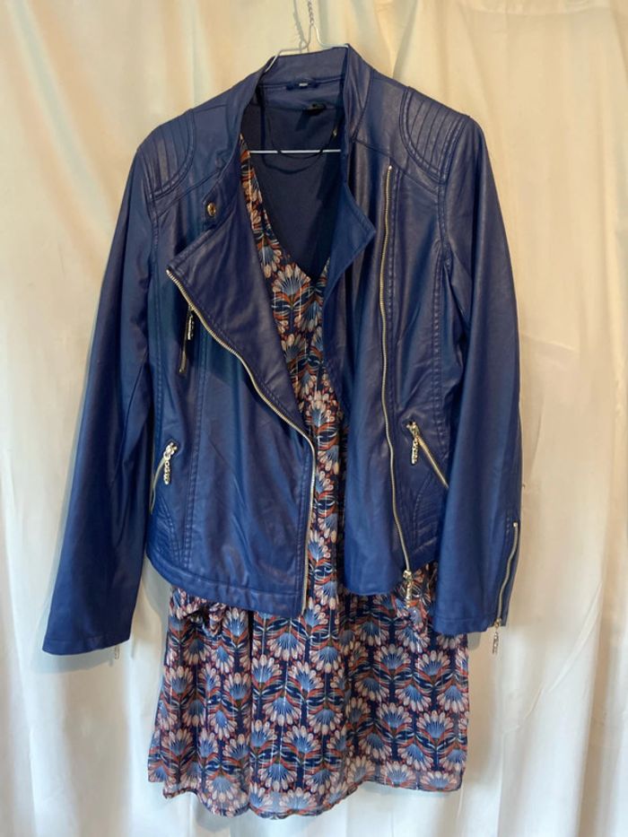 Ensemble veste similicuir avec robe